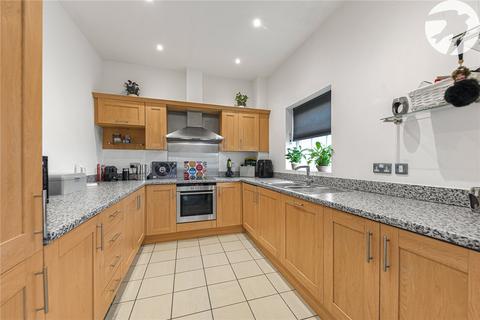 22 Liverymen Walk, Greenhithe, DA9 9GZ