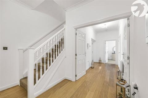 22 Liverymen Walk, Greenhithe, DA9 9GZ