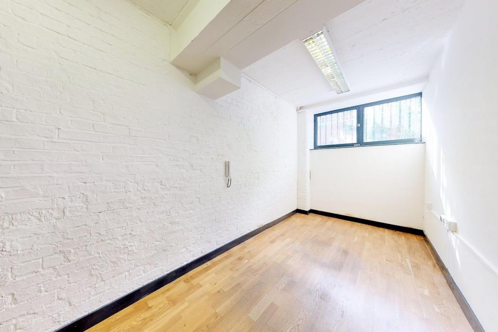 Canonbury Yard10102019 104818.jpg