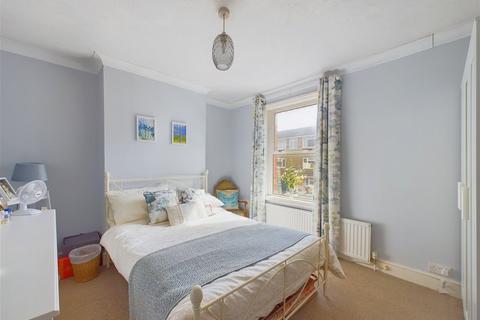 3 bedroom terraced house for sale, Victoria Street, Horsham RH13