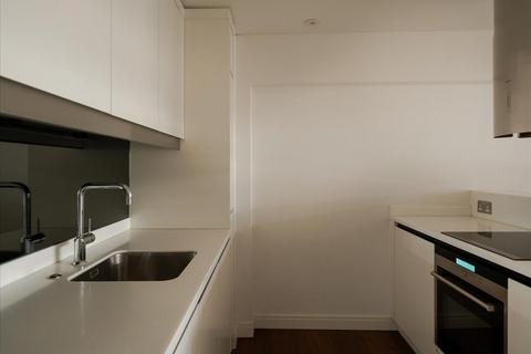 2 bedroom apartment for sale, Frobisher Crescent, Barbican, London, EC2Y