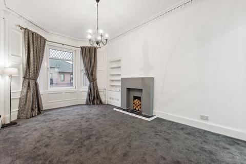 2 bedroom apartment to rent, Kilmarnock Road, Flat 3/3, Shawlands, Glasgow, G43 1TU