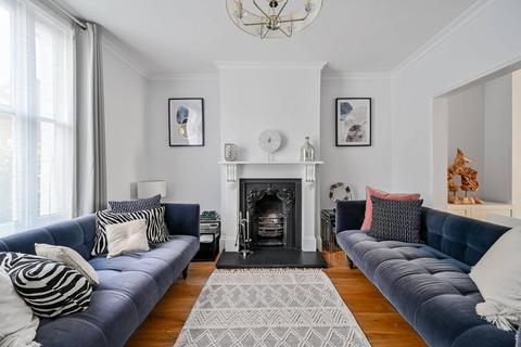 London - 3 bedroom house for sale