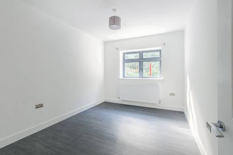 1 bedroom flat to rent, Sweeps Lane, Orpington, BR5