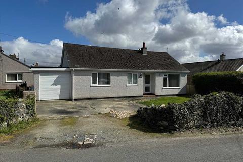 3 bedroom detached bungalow for sale, Shandy, Lon Dryll, Llanfairpwll