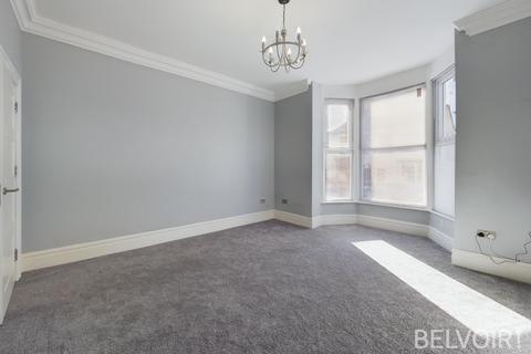 5 bedroom semi-detached house to rent, Holland Street, Liverpool L7