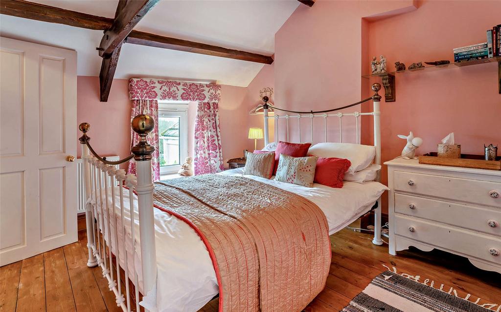 House - Bedroom