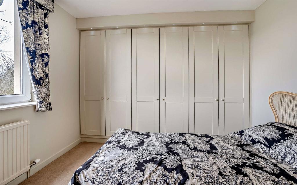 House - Bedroom