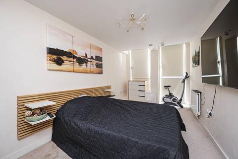 1 bedroom flat to rent, Barbican, Barbican, London, EC1Y