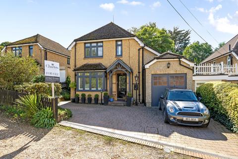 3 bedroom detached house for sale, Manor Road, Twyford, Winchester, Hampshire, SO21