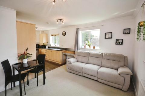 2 bedroom apartment for sale, Stubwick Court, Amersham