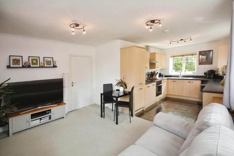 2 bedroom apartment for sale, Stubwick Court, Amersham