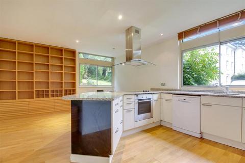 2 bedroom flat to rent, Falcon Lodge Oakhill Park, Hampstead, NW3