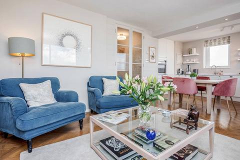 2 bedroom flat to rent, Campden Hill Towers, Notting Hill Gate, London, W11