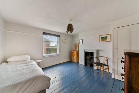 27 Albion Square, London, E8 4ES