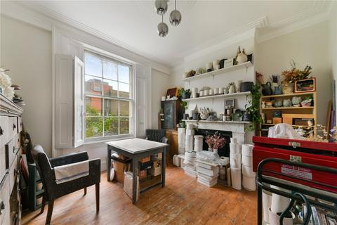 27 Albion Square, London, E8 4ES