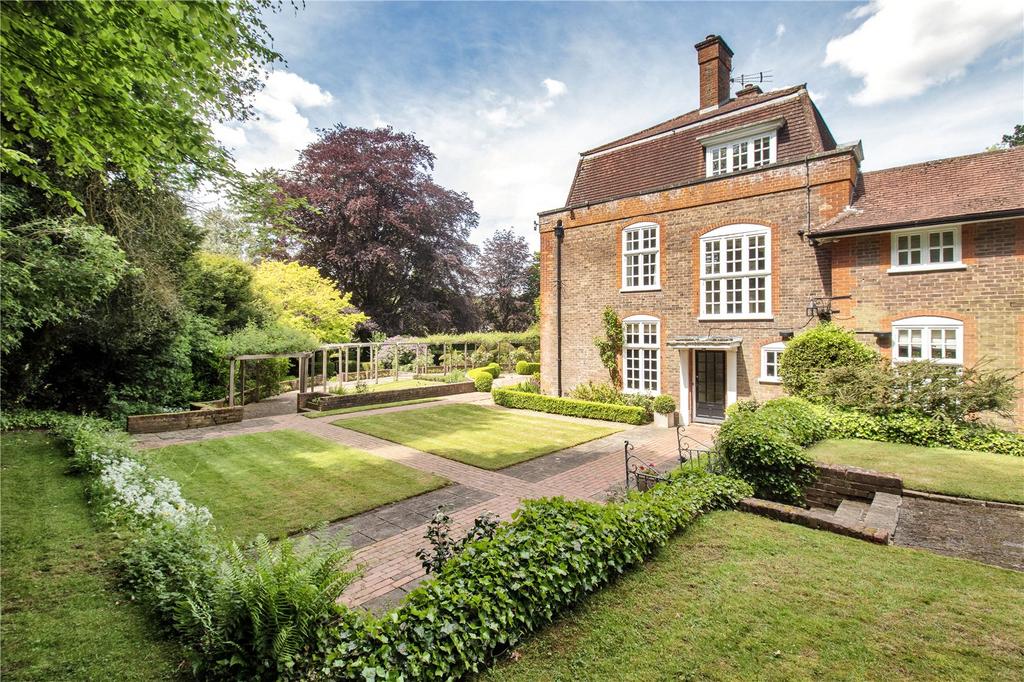 Garden &amp; Grounds