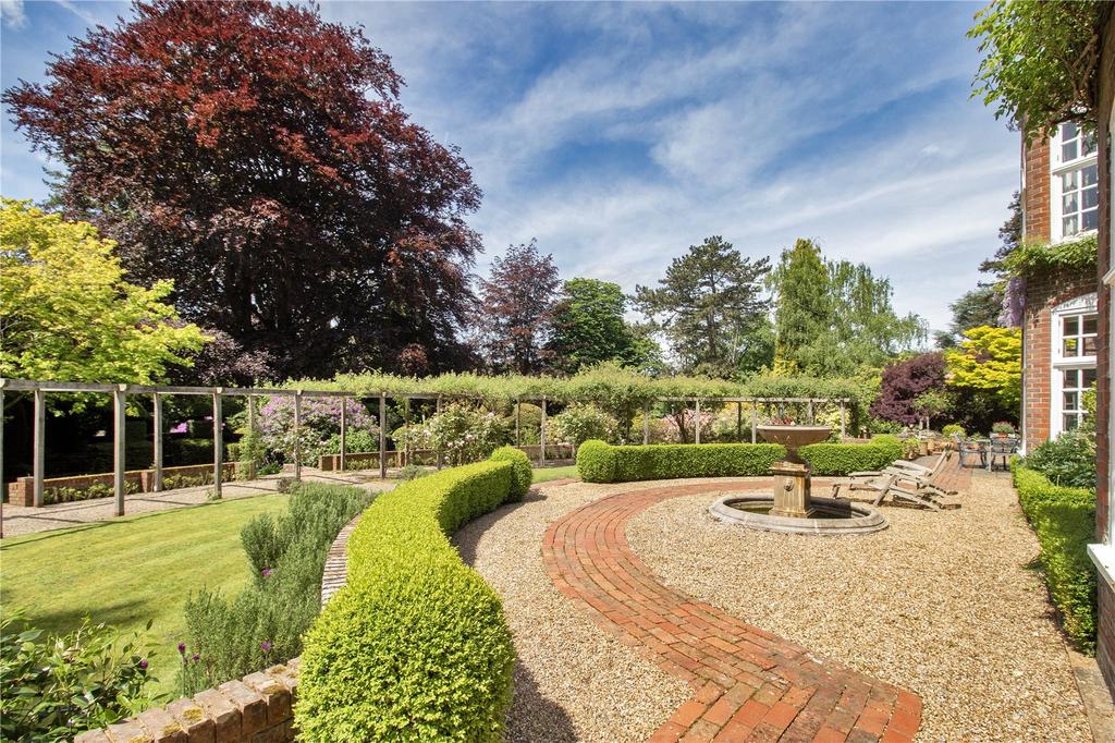 Garden &amp; Grounds