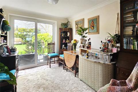 4 Beaumont Park, Littlehampton, BN17 6PE