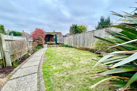 3 bedroom semi-detached house for sale, Cherry Garden Road, Old Town, Eastbourne, East Sussex, BN20