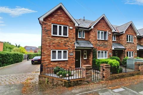 3 bedroom end of terrace house for sale, St. Marks Road, Bracknell RG42