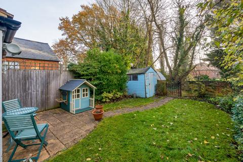2 Chapel Lane, Binfield, Bracknell, RG42 4AS