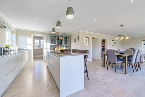 4 bedroom detached house for sale, Greenacres Gate, Hampshire RG26