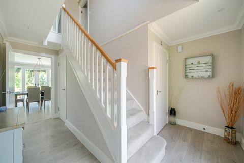 4 bedroom detached house for sale, Greenacres Gate, Hampshire RG26