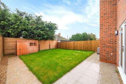 4 bedroom detached house for sale, Coudray Mews, Reading RG7