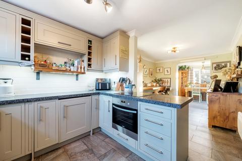3 bedroom semi-detached house for sale, Padworth, Reading RG7