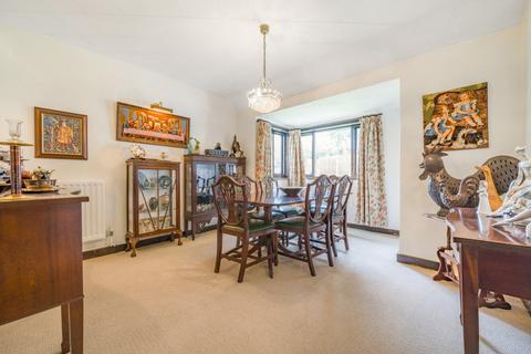 4 bedroom detached house for sale, The Avenue, Reading RG7