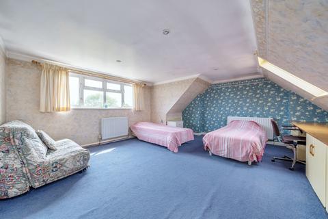 3 bedroom semi-detached house for sale, Winnersh, Wokingham RG41