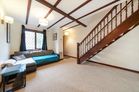 12 Abbey Close, Wokingham, RG40 1WB