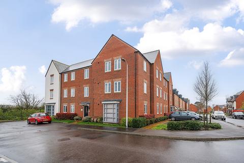 2 bedroom apartment for sale, Ifould Crescent, Berkshire RG40