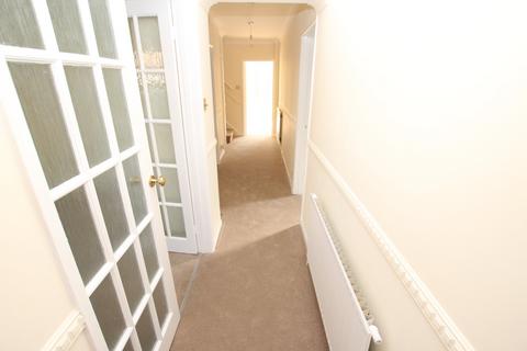 4 bedroom detached house to rent, Finchampstead, Wokingham RG40
