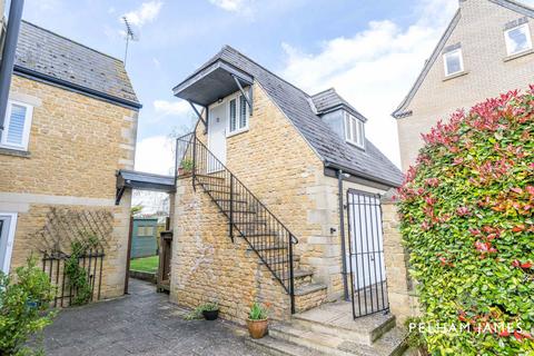Badminton House Back Lane, Brigstock, Kettering, NN14 3ER