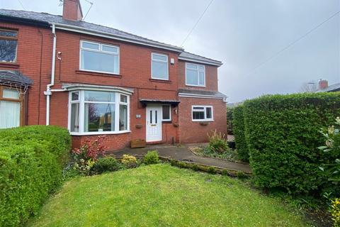 4 bedroom semi-detached house for sale, 30 Thatch Leach, Chadderton