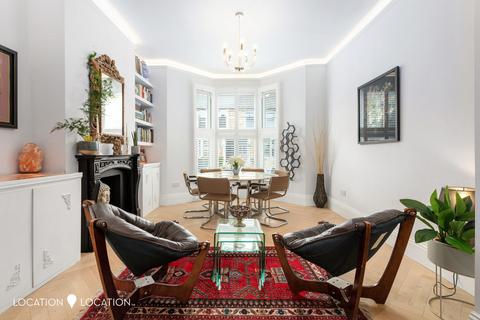 3 bedroom apartment for sale, Brooke Road, London, N16