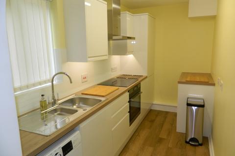 1 bedroom ground floor flat to rent, Bower Court, Cippenham Lane, Cippenham SL1
