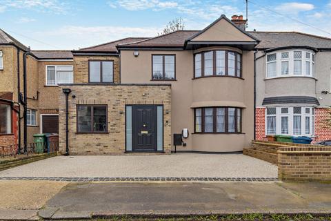 3 bedroom semi-detached house for sale, Bell Close, Pinner HA5