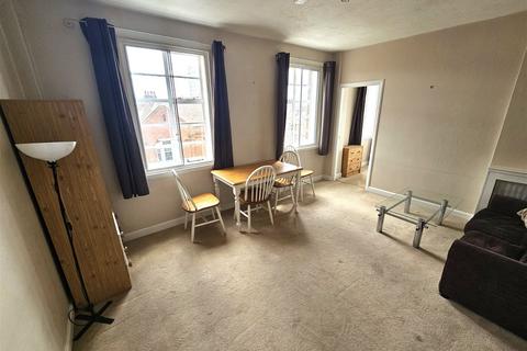 1 bedroom flat to rent, Hamlet Gardens, London, W6 0RW