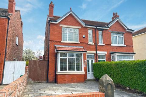 4 bedroom semi-detached house for sale, Cardigan Road, Southport PR8