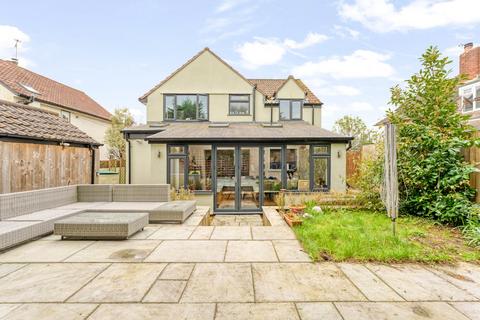 4 bedroom detached house for sale, Cheddar Road-Stunningly Presented Family Home