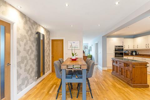 Applewood Cottage Cheddar Road, Axbridge, BS26 2DL