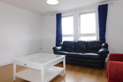 3 bedroom flat to rent, 5, Dryden Gait, Edinburgh, EH7 4QR