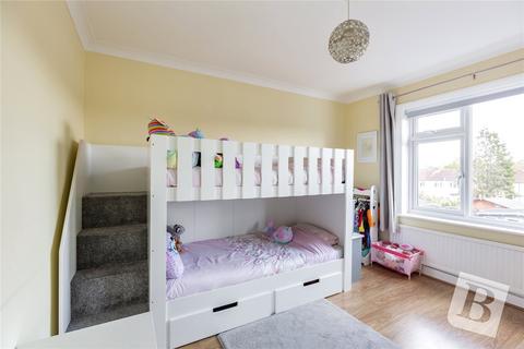 31 Clarence Avenue, Upminster, RM14 2RL