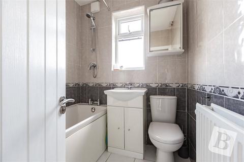 31 Clarence Avenue, Upminster, RM14 2RL