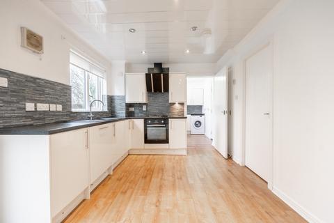 3 bedroom semi-detached house to rent, St Andrews Drive , Bearsden, Glasgow, G61 4NW