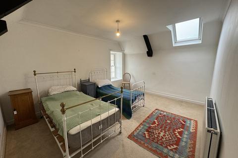 2 bedroom flat to rent, St Cutberts Lodge 40 Chamberlain Street, Wells, Somerset