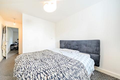1 bedroom apartment for sale, Woolwich Manor Way, London